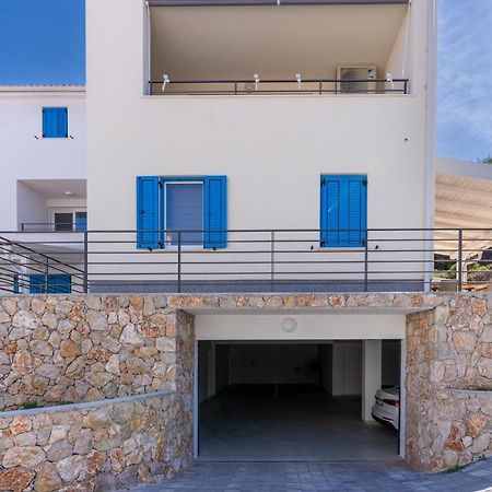 Blue Sorbeto Apartment Крес Екстериор снимка