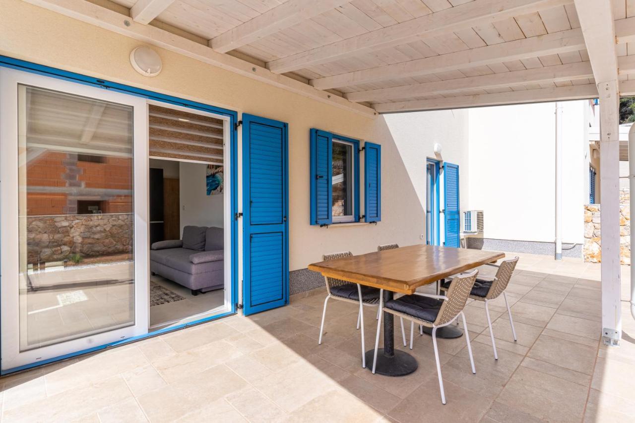 Blue Sorbeto Apartment Крес Екстериор снимка